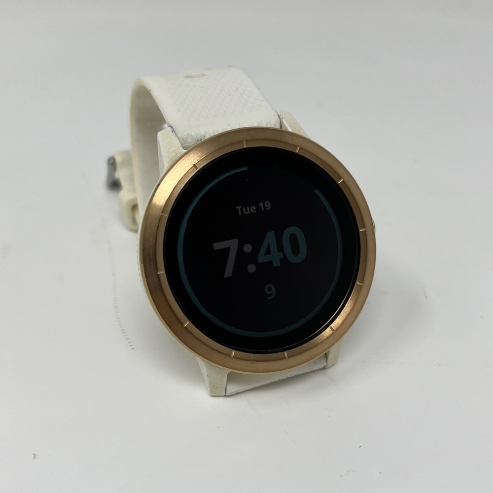 Garmin Vivoactive 3 GPS Smartwatch Rose Gold White Cream Silicone Band No Cord